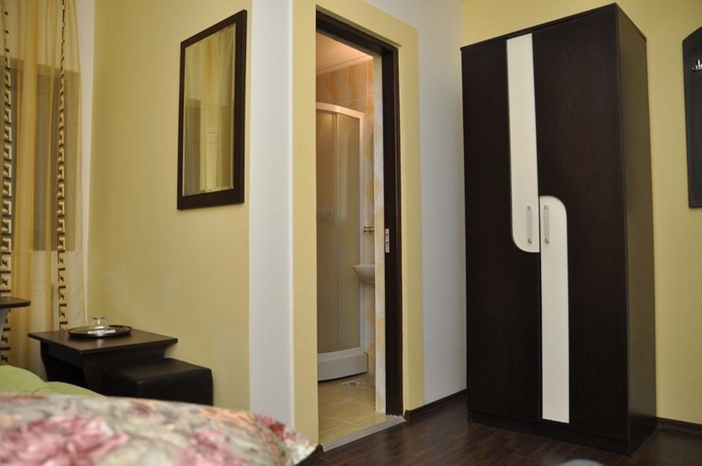 Pensiunea Brancoveneasca Câmpulung Bagian luar foto